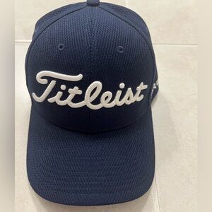 Titleist fitted golf hat